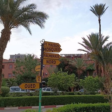 Riad A Marrakech Dans La Residence Touristique Al Qaria Assiyahia Marrakesh Esterno foto
