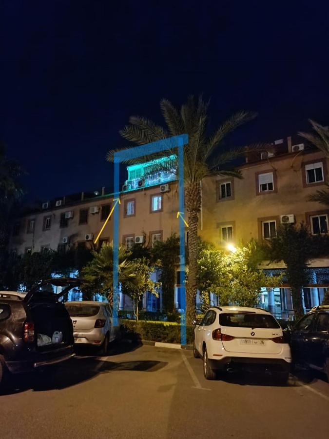 Riad A Marrakech Dans La Residence Touristique Al Qaria Assiyahia Marrakesh Esterno foto