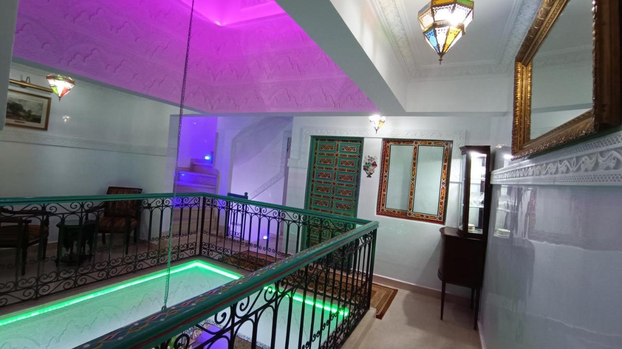 Riad A Marrakech Dans La Residence Touristique Al Qaria Assiyahia Marrakesh Esterno foto